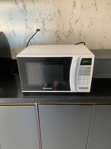 MICROONDAS PANASONIC 23 LITROS