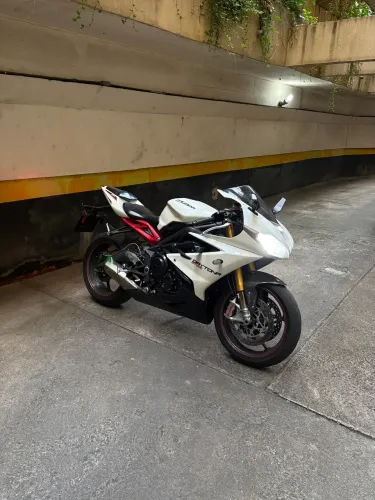 Triumph Daytona 675R
