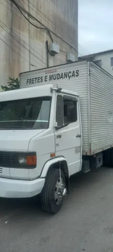 Fretes e mudanças tijuca vila Isabel Maracanã Rio comprido 