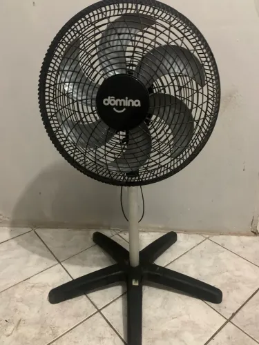 Ventilador Domina Oscilante Coluna 50 cm 127 V Titanium