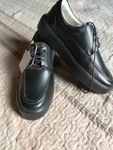 Sapato couro 42