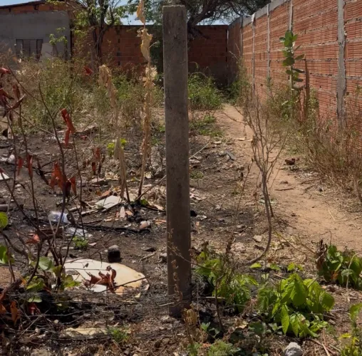 Terreno a venda em Barreiras Loteamento São Paulo antes da Fasb 