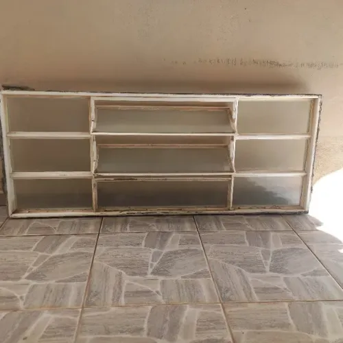 Vitror 1.50x60 com vidro