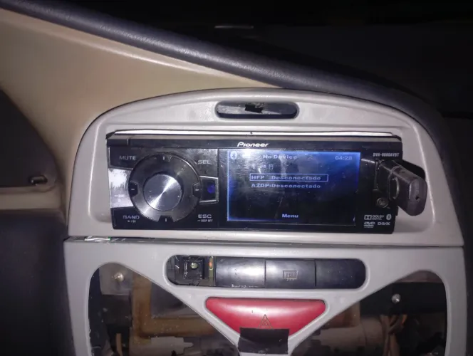 Vendo rádio da paionner top completo ou troco por outro modelo com bluthoof