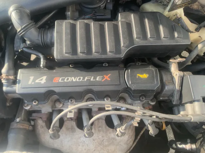Chevrolet Corsa Hat. Premium 1.4 8V Econoflex 5P 2008