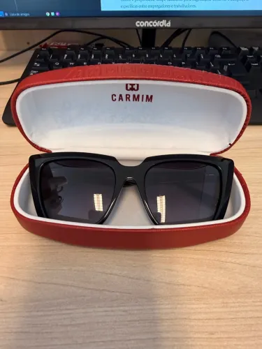 Óculos Carmim