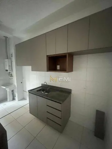 Apartamento com 2 dormitórios à venda, 57 m² por R$ 320.000,00 - Vila Ipe - Hortolândia/SP