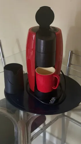Cafeteira elétrica três corações bi volts