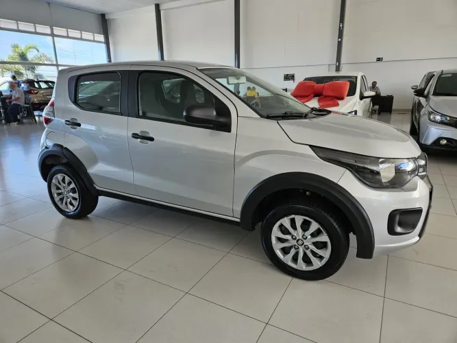 Fiat Mobi Like 1.0 Fire Flex 5P. 2024