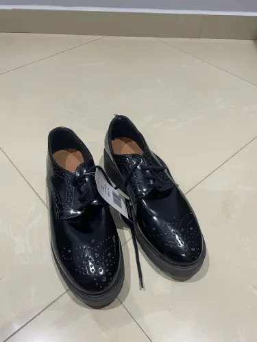 Sapato preto onesele