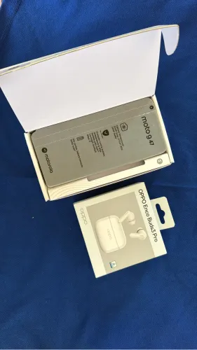 Celular e Fone sem Fio