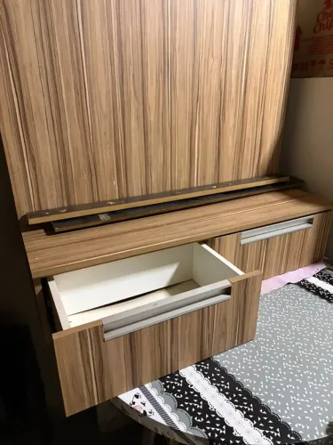 Painel MDF com duas gavetas