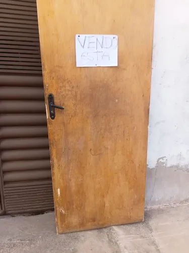 Portademadeira lamina com fechadura e dobradiças da 80x2.10