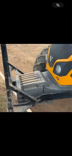 Vendo contra-peso da série a da valtra 