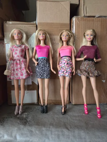 Lote de barbie fashionistas