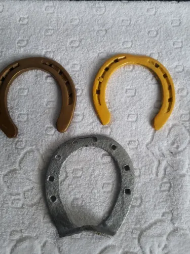 Kits com 3 Ferraduras de cavalos ideal pra colecionadores ou enfeites 