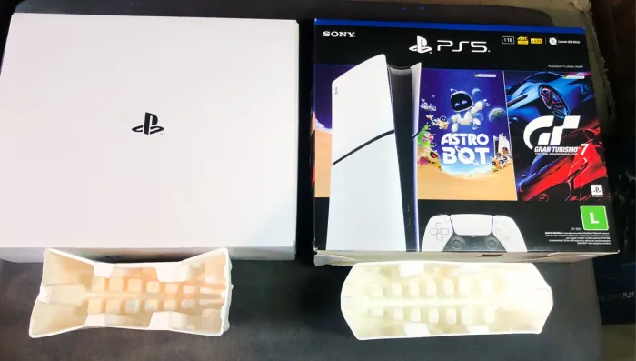 Caixa PlayStation 5 Com Berço e Caixa Interna