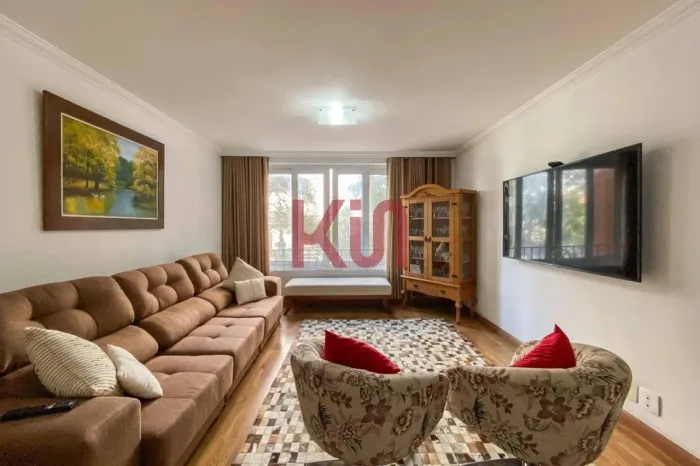 Imperdível: Apartamento com 3 quartos e 1 suíte na Vila Mariana, SP, 135 m², 2 salas e 1 v