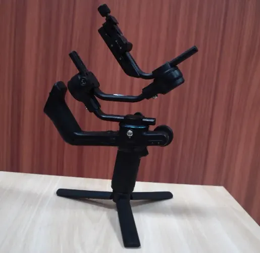Estabilizador gimbal scorp-c 3 eixos