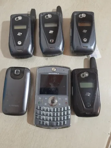 Lote de 6 celulares antigos sem teste (no estado) colecionadores e entusiastas