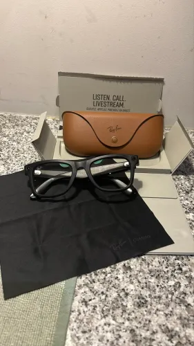 Ray-Ban Meta Wayfarer Gen 1 TRANSITIONS - Completo e Impecável