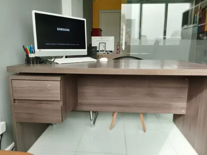 Mesa de Escritório