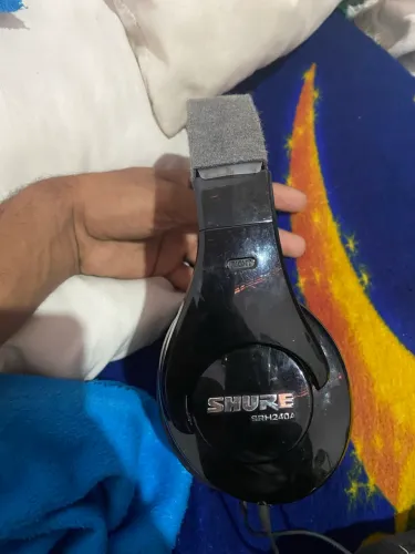 Fone de ouvidoShure srh240A