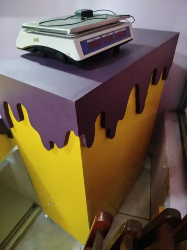Balcão self service e balcão caixa