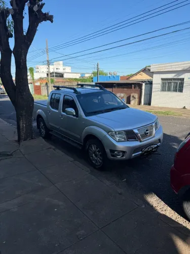Nissan Frontier SL CD 4X4 2.5tb Diesel AUT 2014