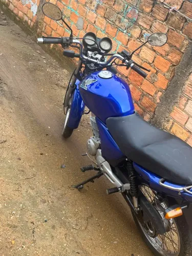 Honda Titan 150 em dias