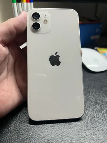 iPhone 12 - Branco