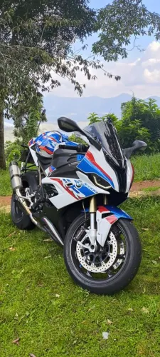 BMW S1000 RR (M PACK)