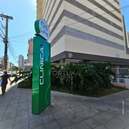 Sala comercial para profissionais da saúde no Setor Marista