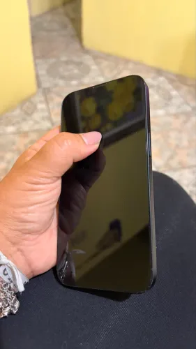 iPhone 13 midnight 256gb