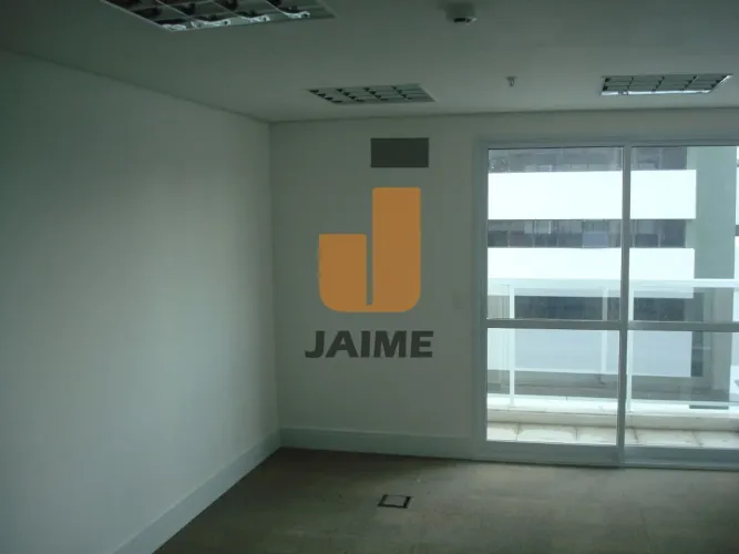 Conjunto comercial 57 m² na Rua Apeninos, Aclimação Ed. Evolution Paraiso