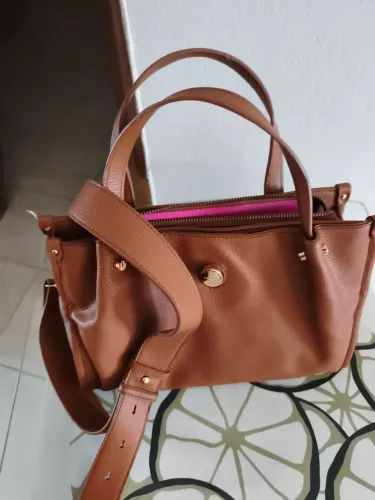 Excelente oportunidade bolsa da Arezzo