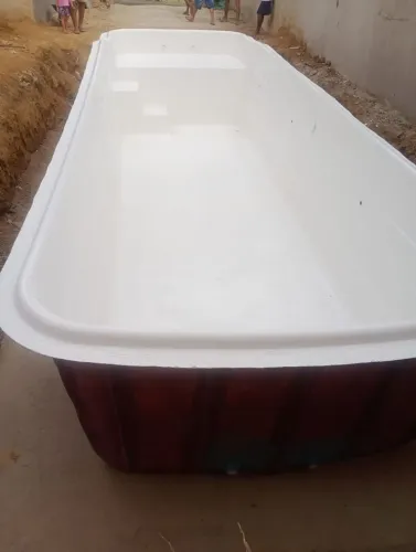 Piscina de fibra