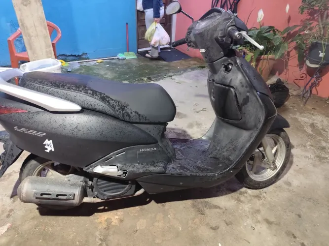 Honda Lead 110 2011 (pra vender rápido)