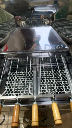 Churrasqueira Gaúcha a Bafo G-15 Inox Excelente com Kit Gás