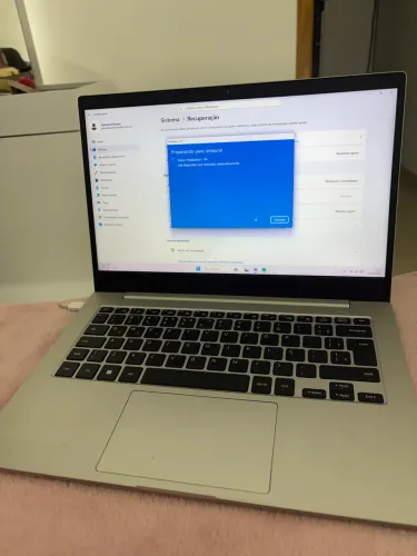Galaxy Book Go