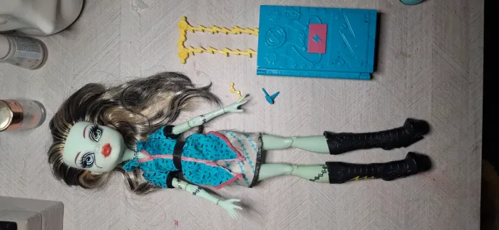 Boneca Frankie G1 monster high MH