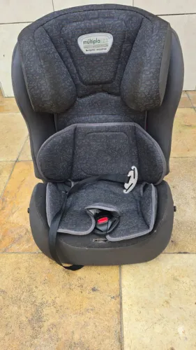 cadeitinha para carro