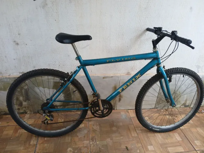 Bicicleta aro 26 top ótimo estado pneus novos 