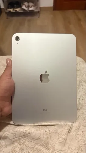 iPad 10