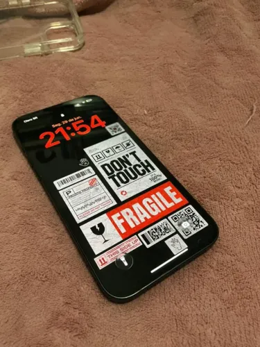 iPhone 14 Plus 128gb <br>Saúde da bateria 99% <br>Cor azul escuro <br>Sem marcas de uso