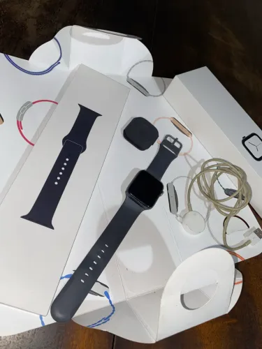 Apple Watch Series 4 original **Aceito Oferta**