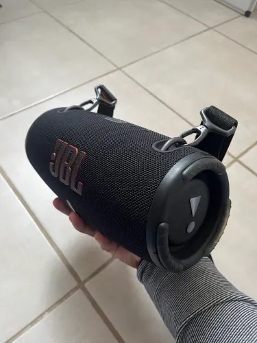 Caixa jbl xtreme 3