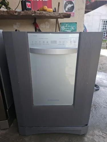 Lava louças Electrolux 12 serviços 220v