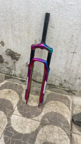 Suspensão camaleão toda boa nunca usada