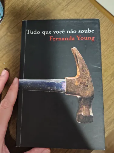 Livro Tudo que você não soube Fernanda Young